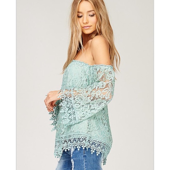 🎉HP🎉Sage Lace Off Shoulder Top - Picture 6 of 7
